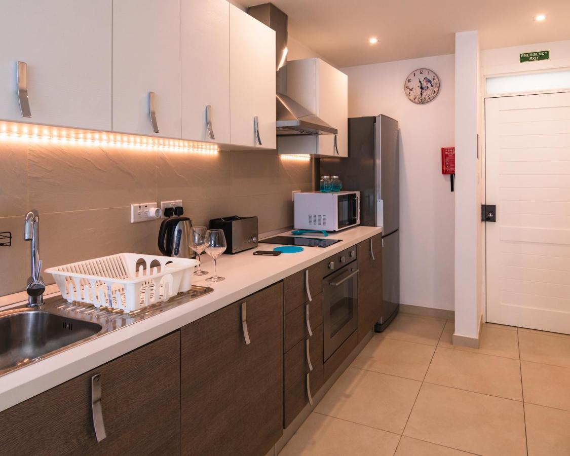 Modern Comfort - 2Br Apartment Center Of St Julians & Paceville Saint Julian's Exterior photo