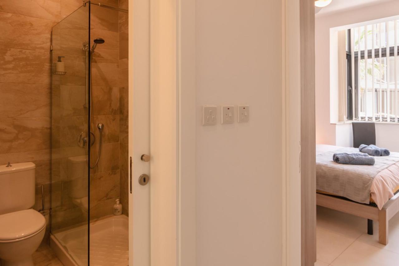 Modern Comfort - 2Br Apartment Center Of St Julians & Paceville Saint Julian's Exterior photo