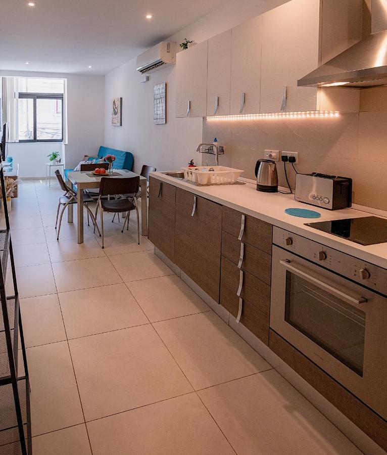 Modern Comfort - 2Br Apartment Center Of St Julians & Paceville Saint Julian's Exterior photo